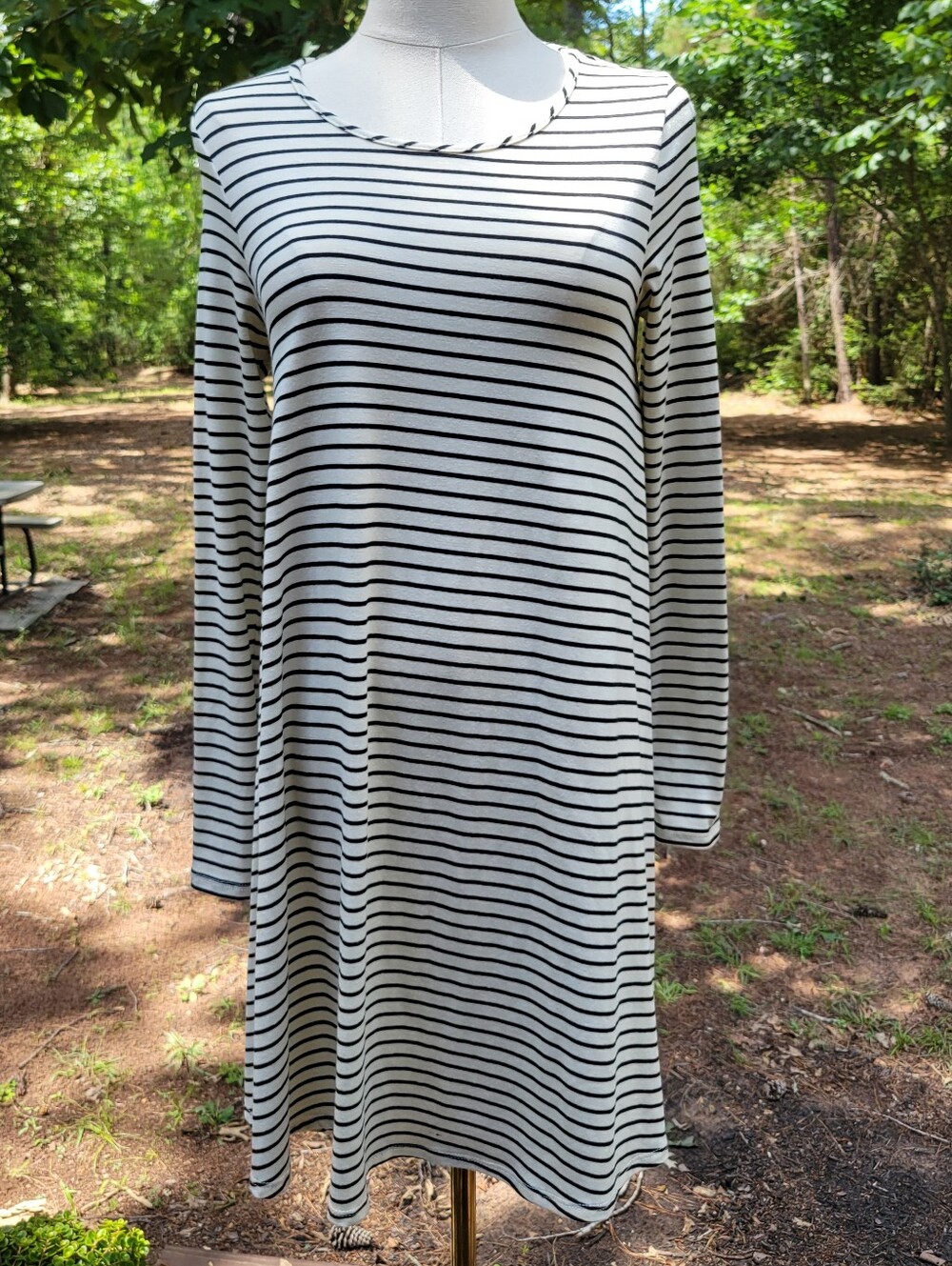 Gianni Bini Black and White Striped Long Sleeve Swing Dress